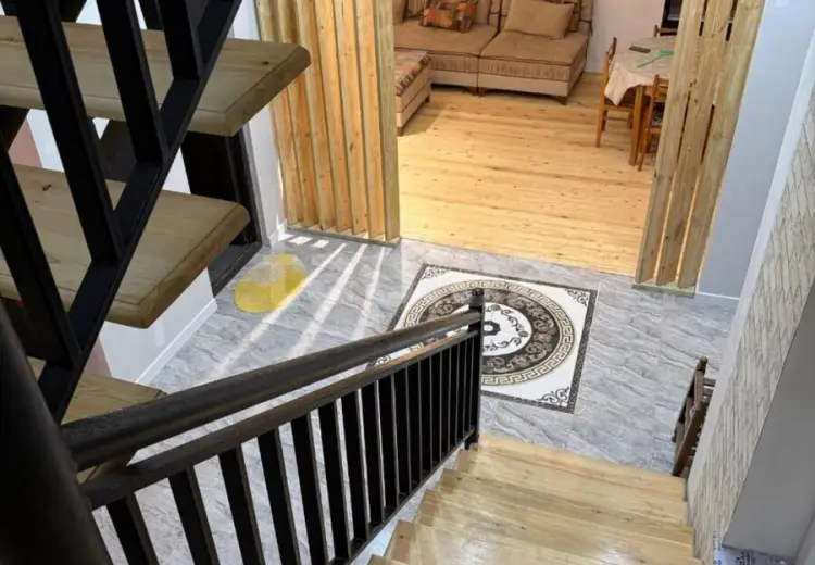 5 otaqlı mənzil , Qazax