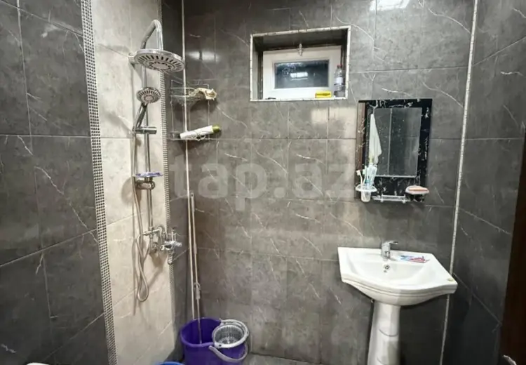 5 otaqlı mənzil , Qazax