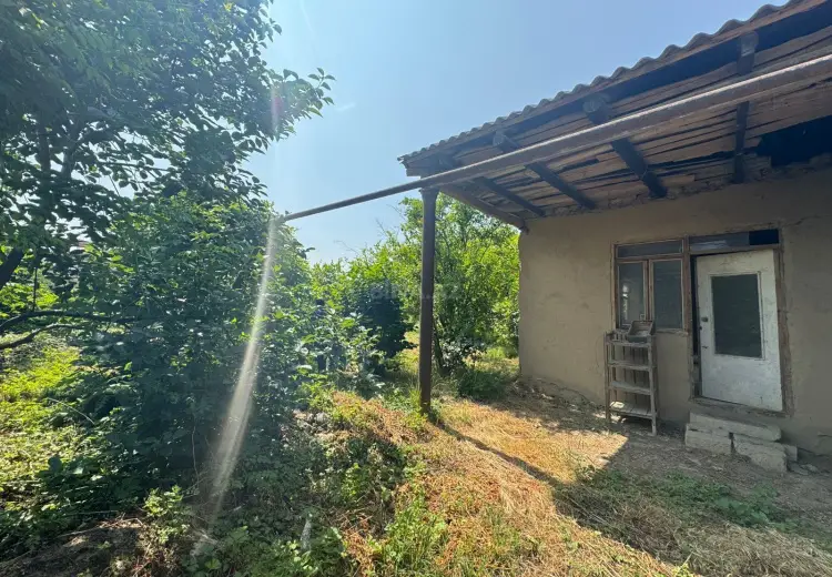 12 sot Torpaq Satılır, Xaçmaz