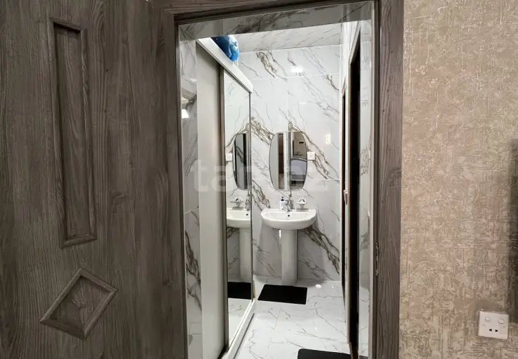 3 otaqlı mənzil , Xırdalan