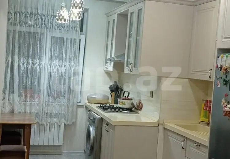 3 otaqlı mənzil , Xırdalan