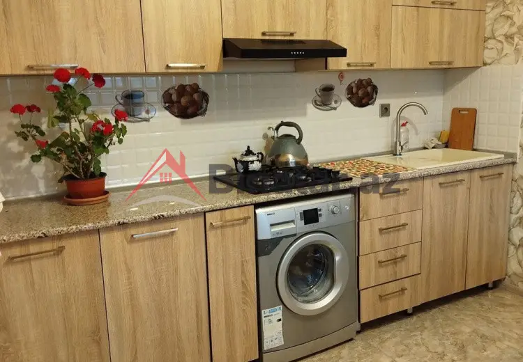 5 otaqlı mənzil Satılır, Qusar