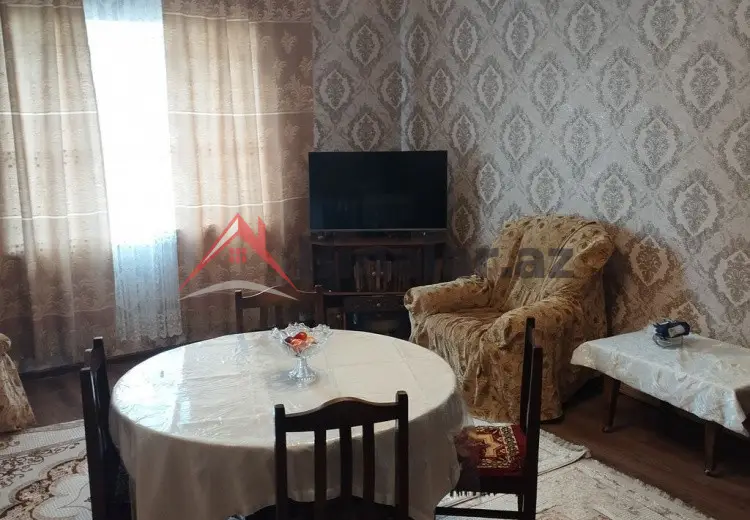 5 otaqlı mənzil Satılır, Qusar