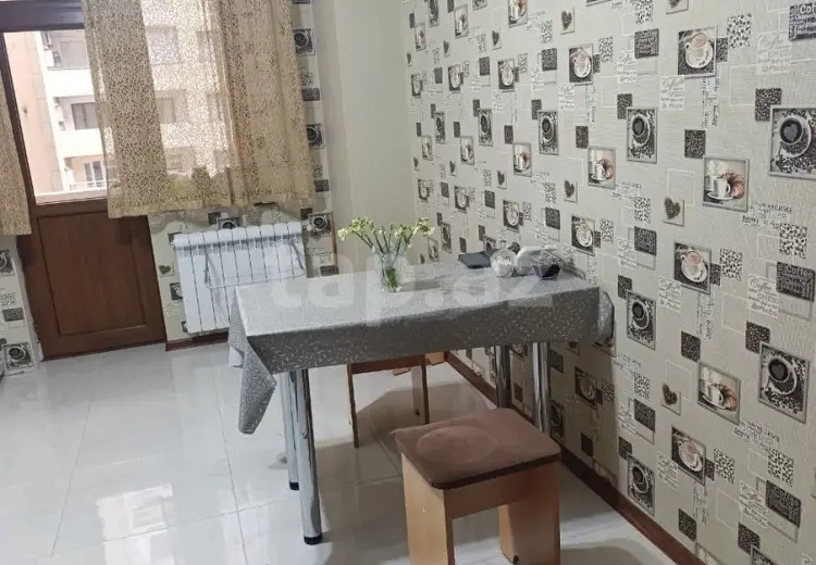 3 otaqlı mənzil , Bakı