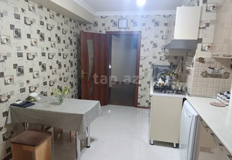 3 otaqlı mənzil , Bakı