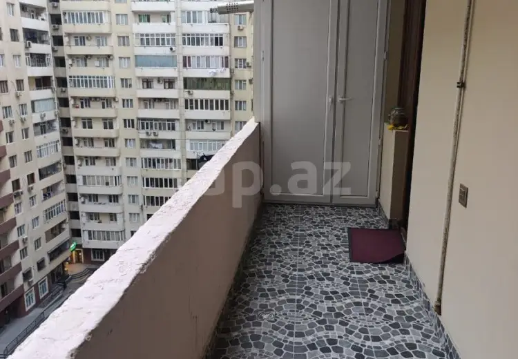 3 otaqlı mənzil , Bakı