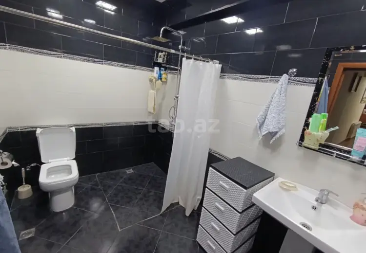 3 otaqlı mənzil , Bakı