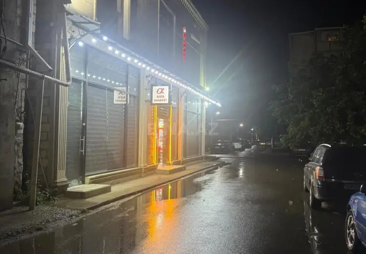 300 m² Obyekt / Ofis Satılır, Gəncə