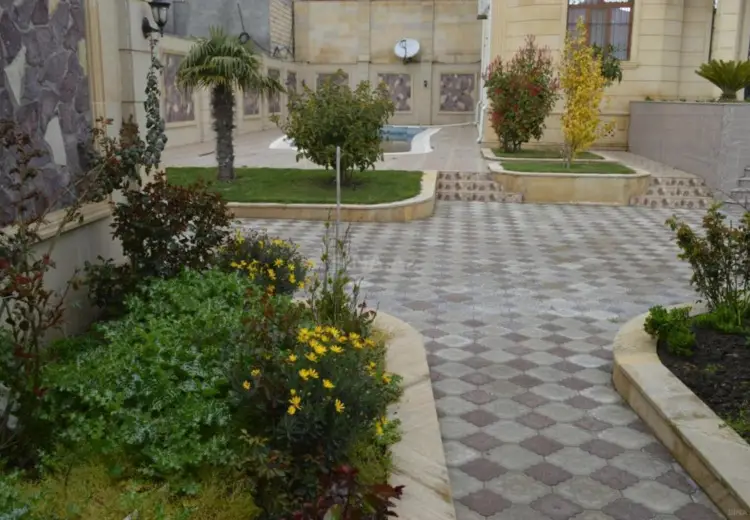 8 otaqlı mənzil Satılır, Badamdar qəs., Səbail, Bakı