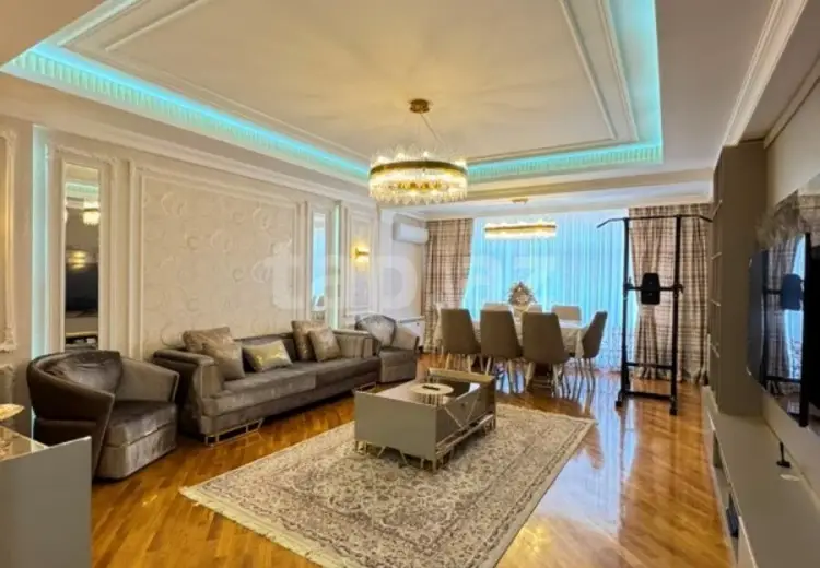 4 otaqlı mənzil , Bakı