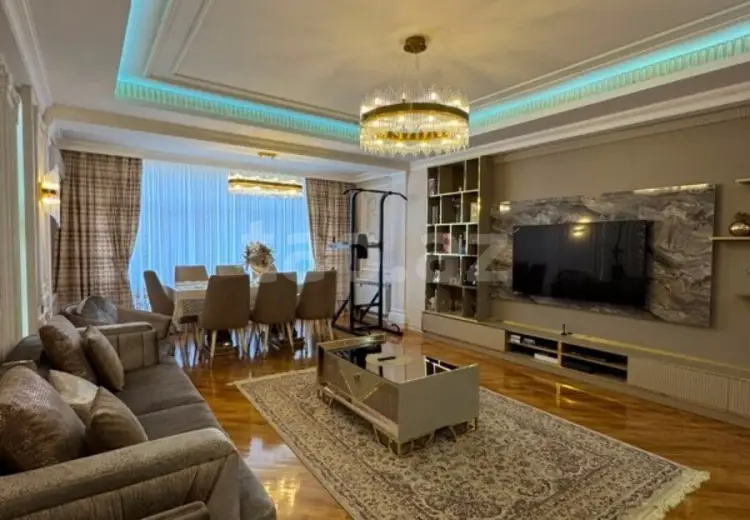 4 otaqlı mənzil , Bakı