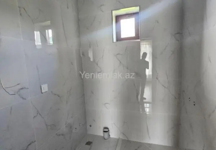 5 otaqlı mənzil Satılır, Qəbələ
