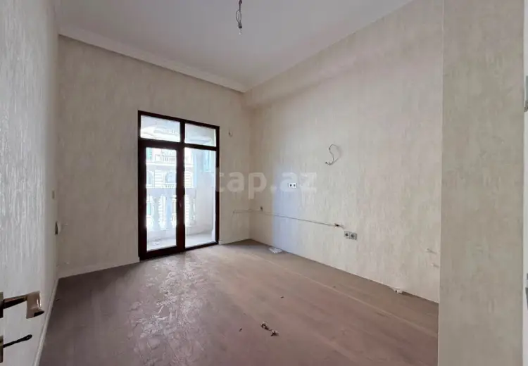 4 otaqlı mənzil , Sumqayıt