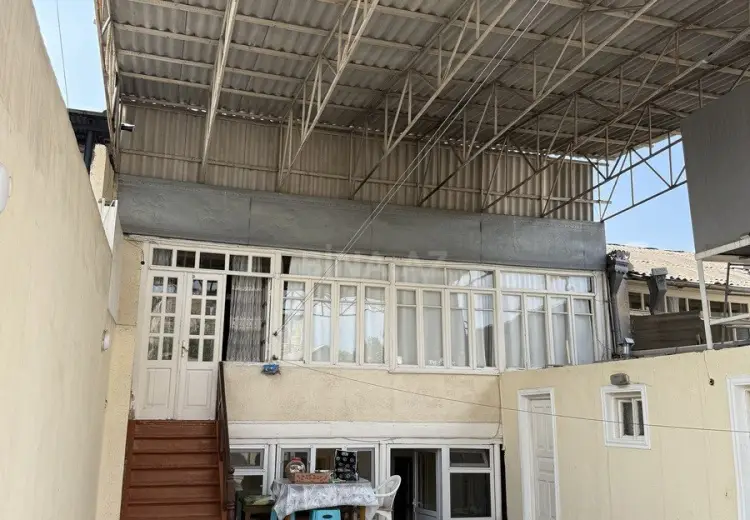 5 otaqlı mənzil Satılır, Gəncə