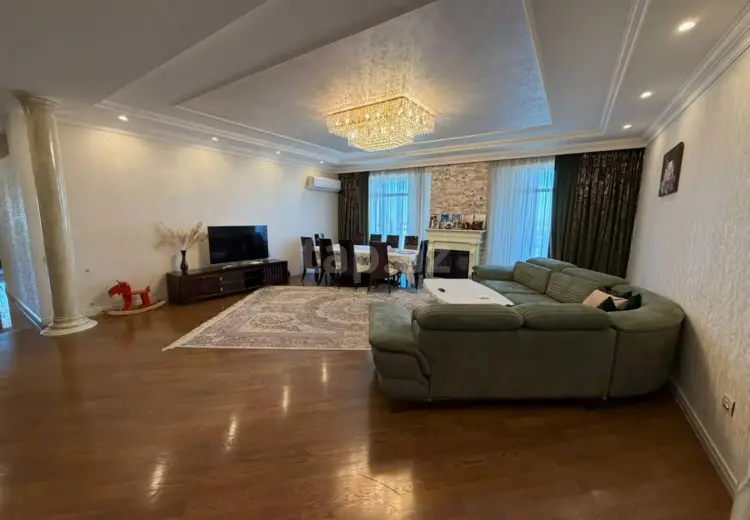 5 otaqlı mənzil , Bakı