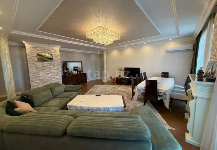 5 otaqlı mənzil , Bakı