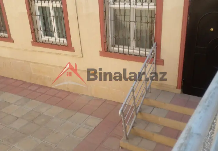 9 otaqlı mənzil Satılır, Xırdalan