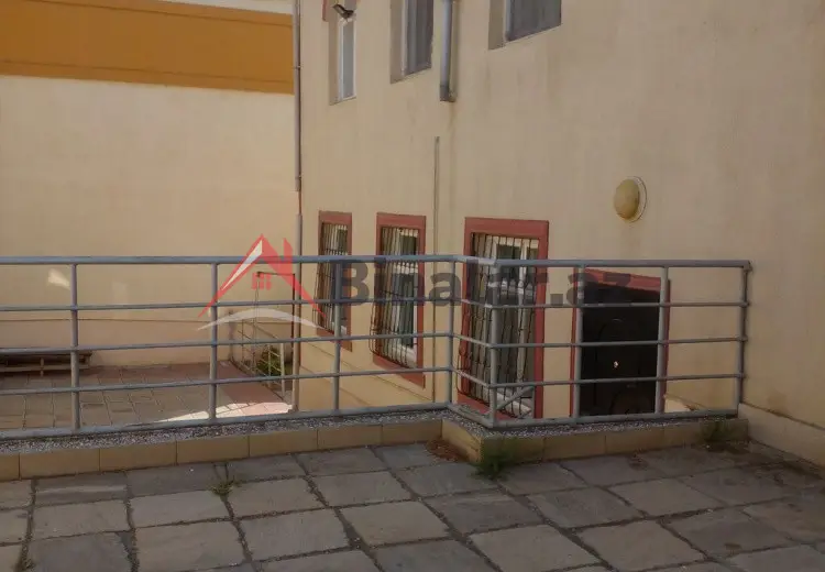 9 otaqlı mənzil Satılır, Xırdalan
