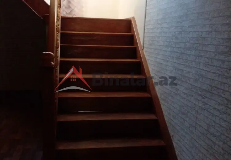 9 otaqlı mənzil Satılır, Xırdalan