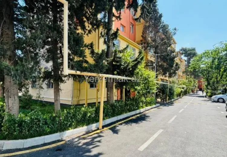 200 000 AZN - 3 otaqlı mənzil Kirayə (aylıq), Nizami, Bakı