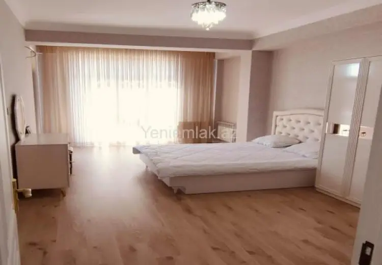 650 AZN - 3 otaqlı mənzil Kirayə (aylıq), Sumqayıt Bulvarı, Sumqayıt