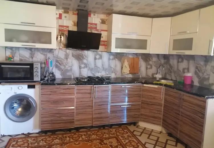 5 otaqlı mənzil Kirayə (günlük), Quba