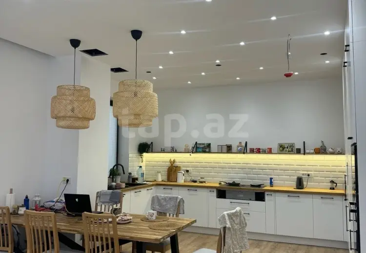 9 otaqlı mənzil , Sumqayıt