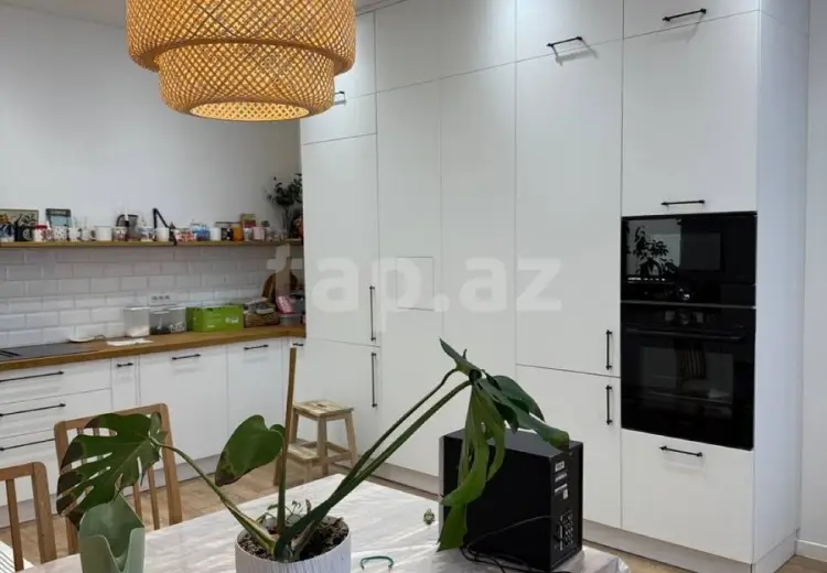 9 otaqlı mənzil , Sumqayıt