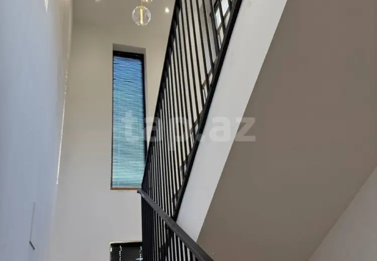 9 otaqlı mənzil , Sumqayıt