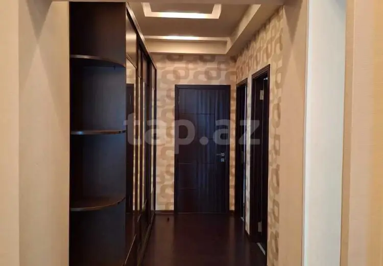 4 otaqlı mənzil , Bakı