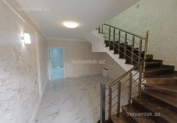 370 000 AZN - 5 otaqlı mənzil Satılır, Qaraçuxur qəs., Suraxanı, Bakı