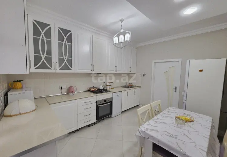 3 otaqlı mənzil , Xırdalan