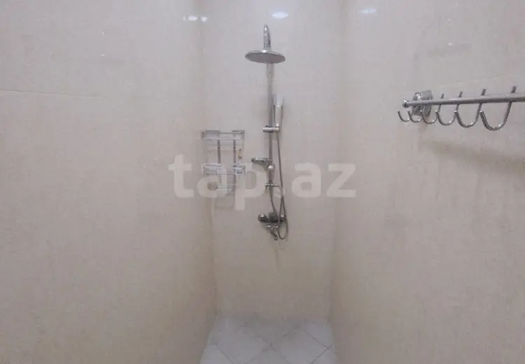 3 otaqlı mənzil , Xırdalan