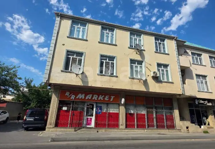 4 otaqlı mənzil , Xırdalan