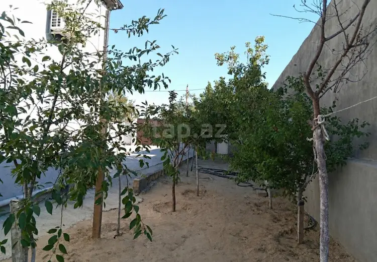 4 otaqlı mənzil , Bakı