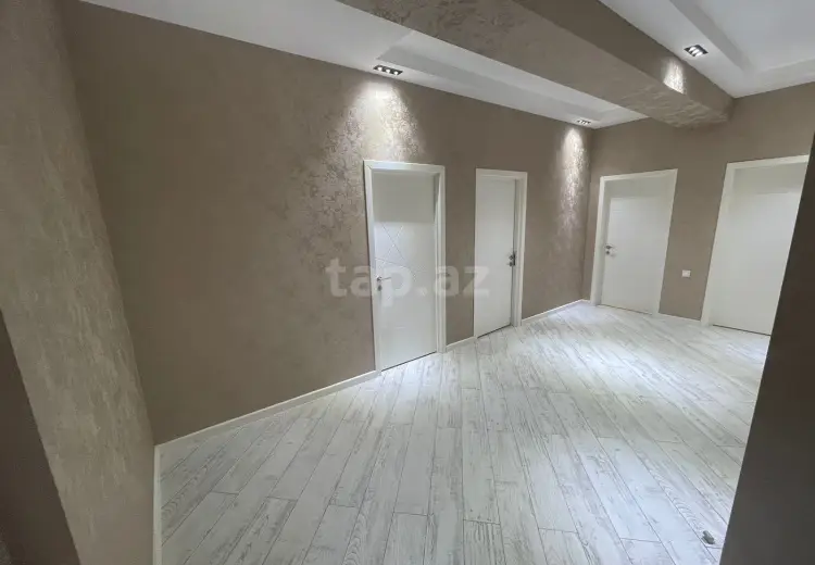 3 otaqlı mənzil , Xırdalan