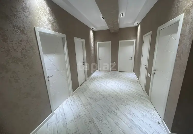 3 otaqlı mənzil , Xırdalan