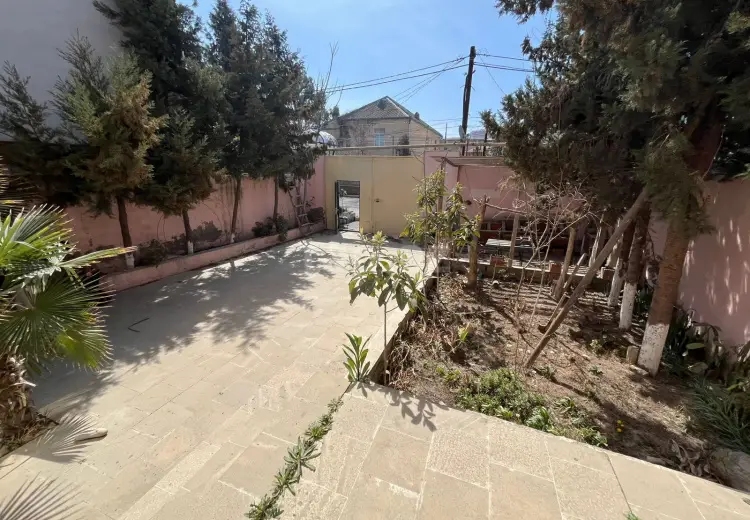 6 otaqlı mənzil , Xırdalan