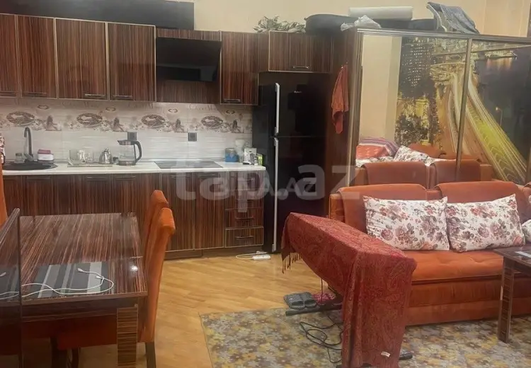 3 otaqlı mənzil , Bakı