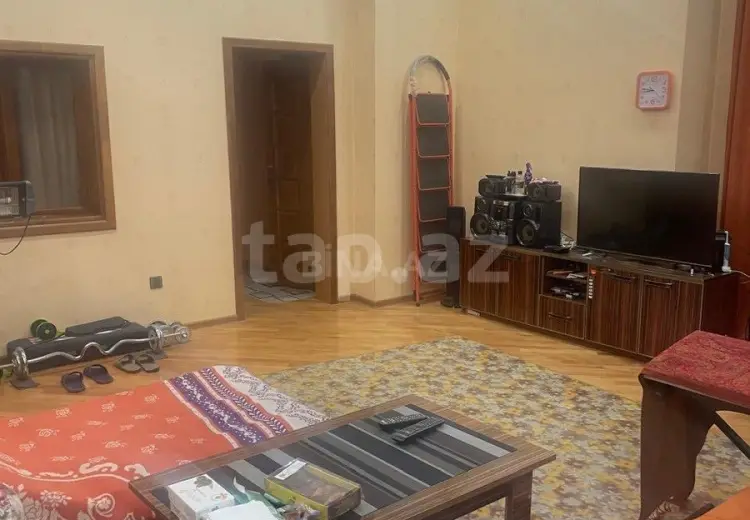 3 otaqlı mənzil , Bakı