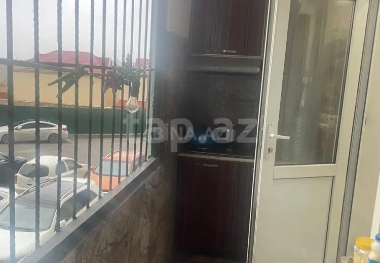 3 otaqlı mənzil , Bakı