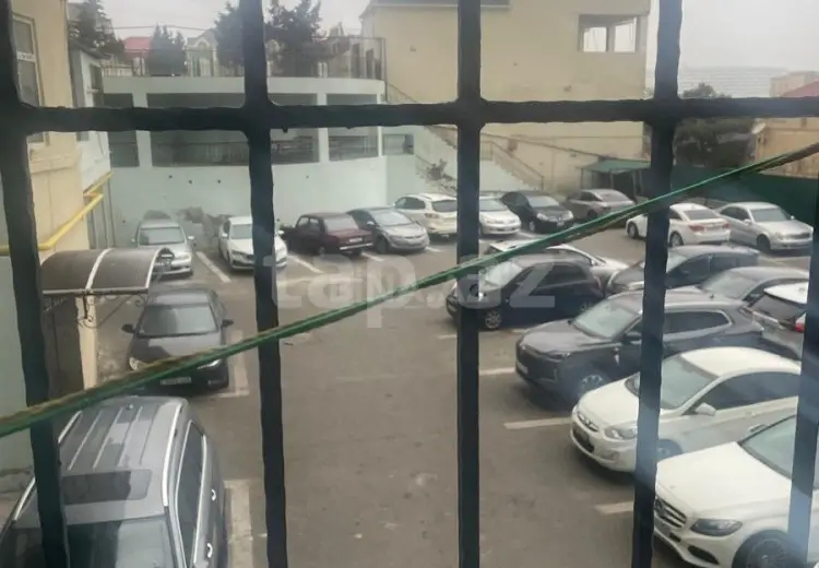 3 otaqlı mənzil , Bakı
