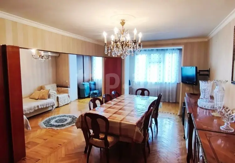 3 otaqlı mənzil , Bakı