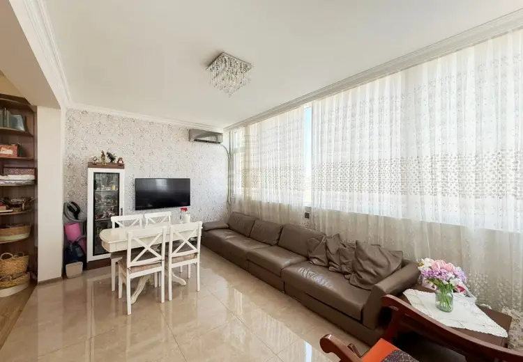 3 otaqlı mənzil , Bakı