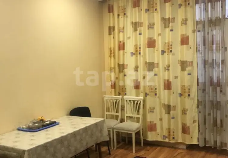 4 otaqlı mənzil , Bakı
