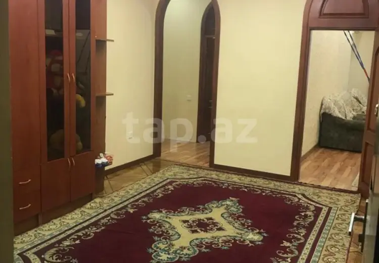 4 otaqlı mənzil , Bakı
