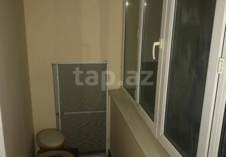 4 otaqlı mənzil , Bakı