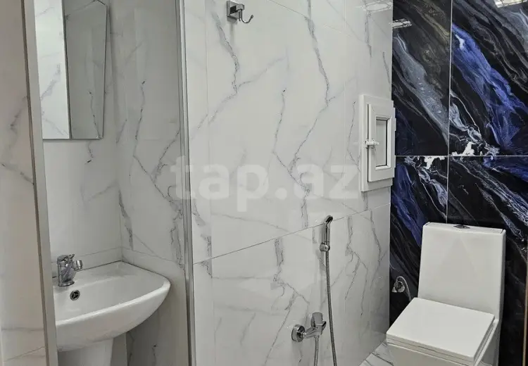 3 otaqlı mənzil , Bakı