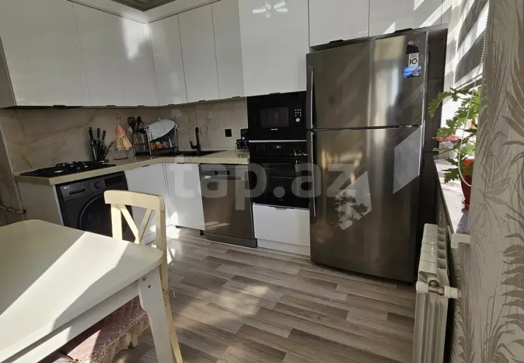 3 otaqlı mənzil , Bakı