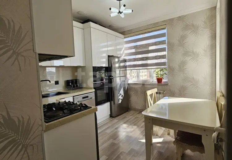 3 otaqlı mənzil , Bakı
